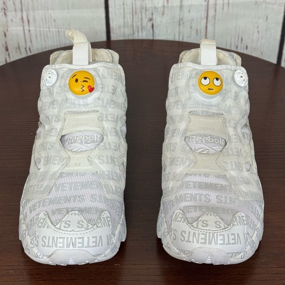 VETEMENTS X REEBOK instapump fury OG emoji white sneakers Men’s 6 Women’s 7 GUC - Picture 13 of 17